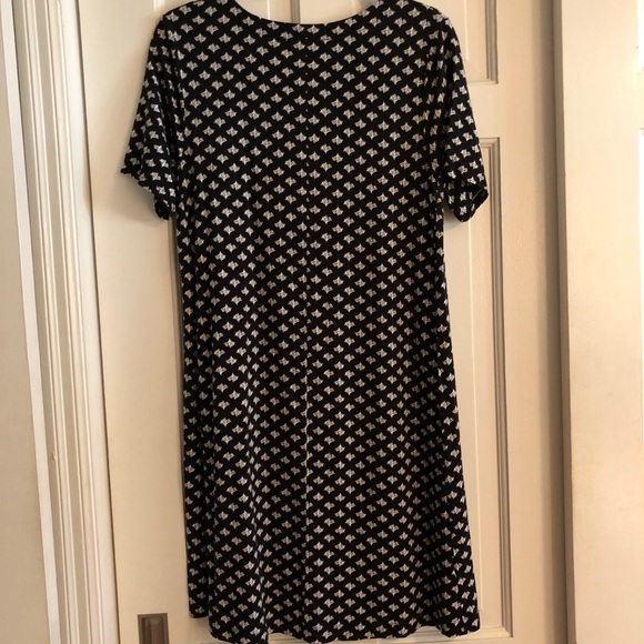 Loft Dress - Picture 3 of 4